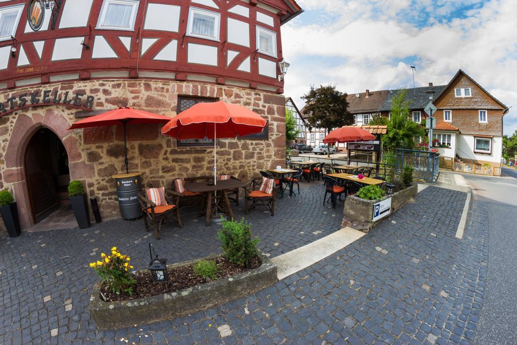 Hotel Ratskeller Niederurff Bad Zwesten Exterior foto